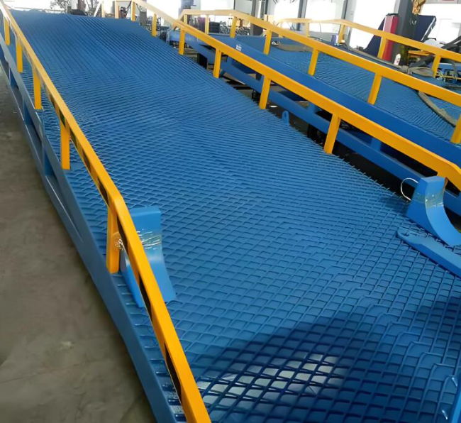 汤旺河移动式液压登车桥